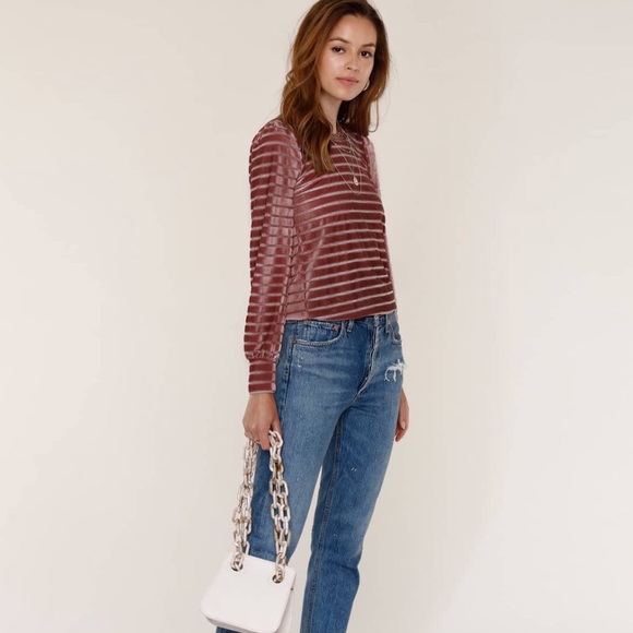 TOP - Picture 4 of 5